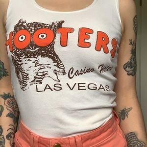 Vintage Hooters Tank🦉